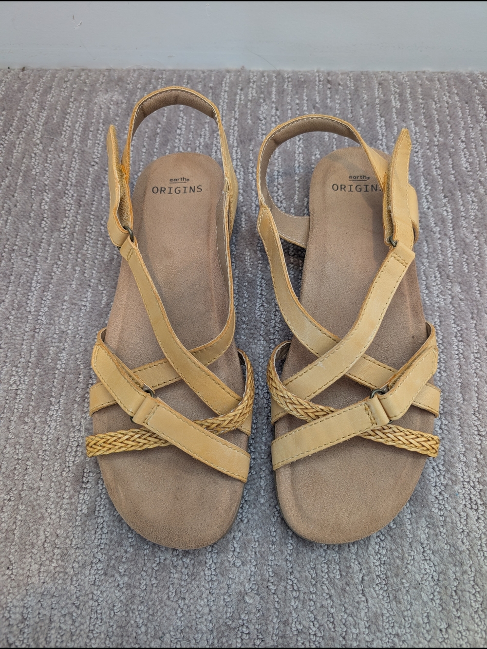 Earth Origins Belder Barb Amber Yellow Sandals